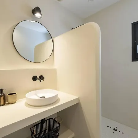 Maison D'architecte Familiale Avec Piscine Chauffee Au Calme Villa