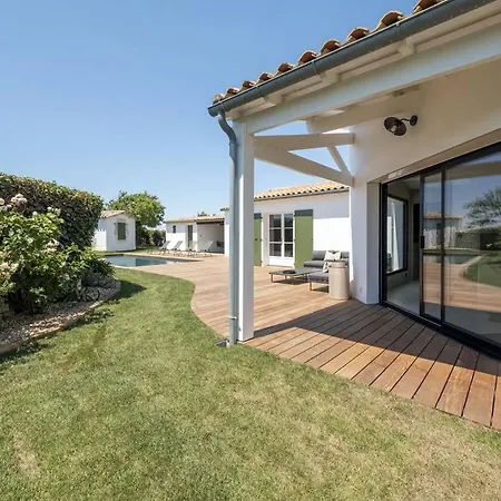 Maison D'architecte Familiale Avec Piscine Chauffee Au Calme *