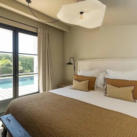 Maison D'architecte Familiale Avec Piscine Chauffee Au Calme *