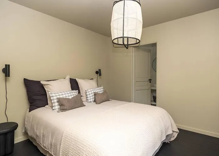 Maison D'architecte Familiale Avec Piscine Chauffée Au Calme *