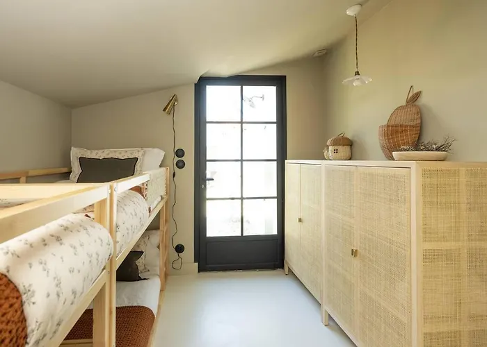 Maison D'architecte Familiale Avec Piscine Chauffée Au Calme Villa