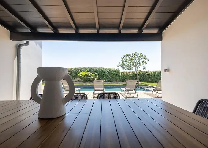 Maison D'architecte Familiale Avec Piscine Chauffée Au Calme Villa